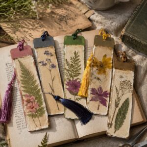 Pressed Flower Bookmark – Handmade Botanical Bookmark with Tassel – Real Pressed Flower Reader Gift