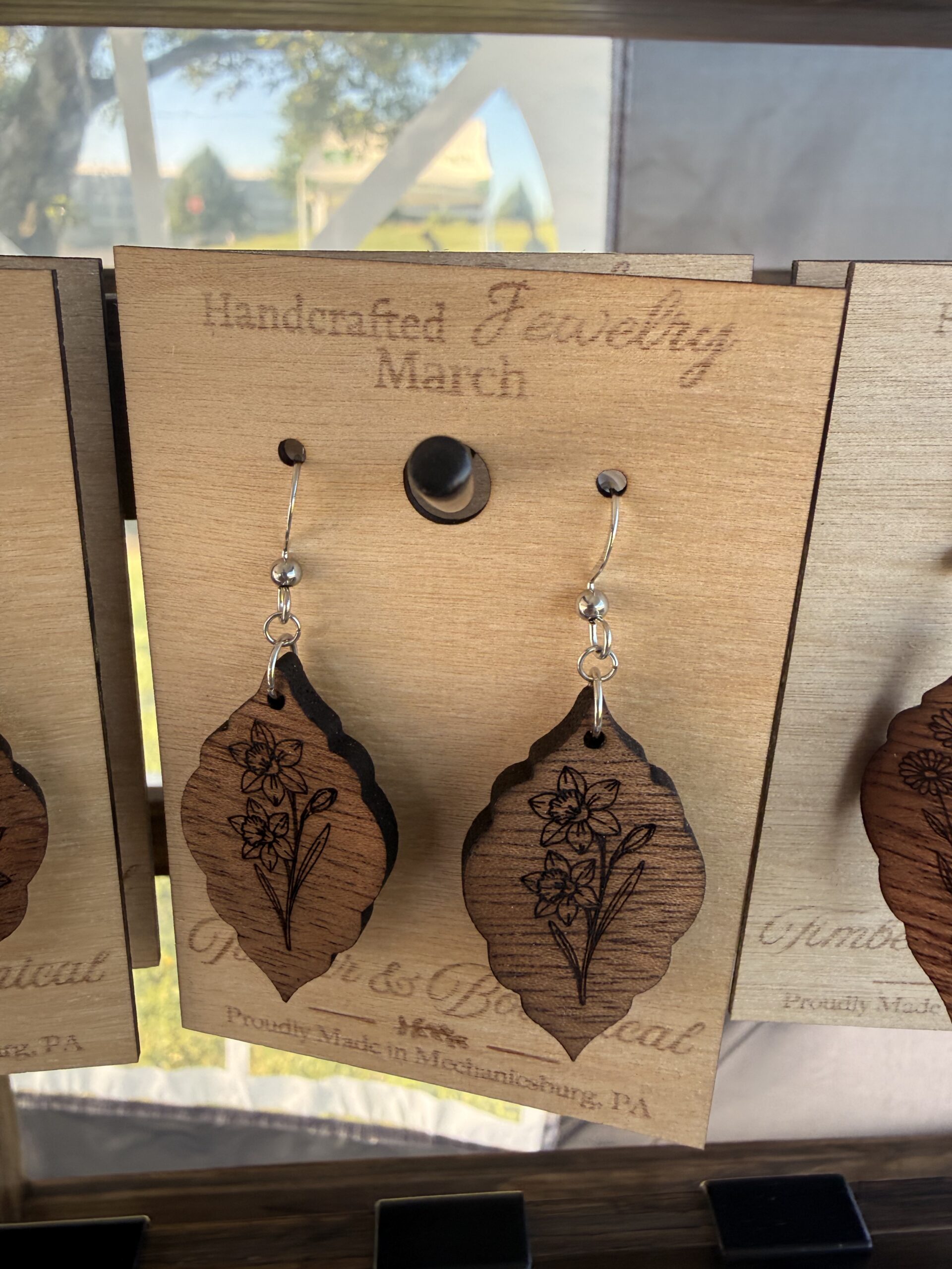 Birth Flower Wooden Earrings - Image 3